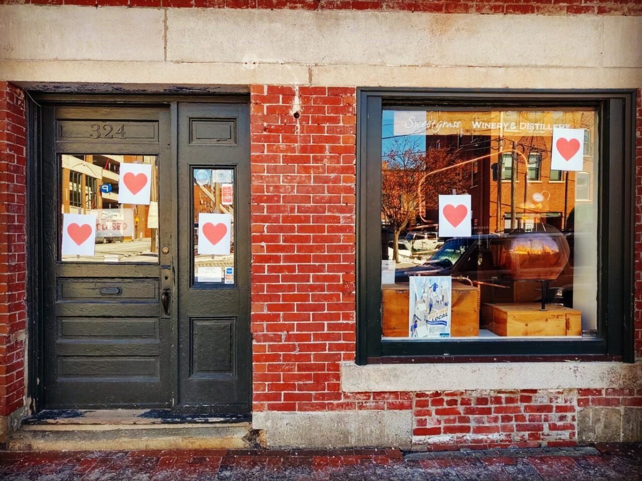 SWEETGRASS WINERY AND DISTILLERY Portland Maine Beer Tasting Rooms